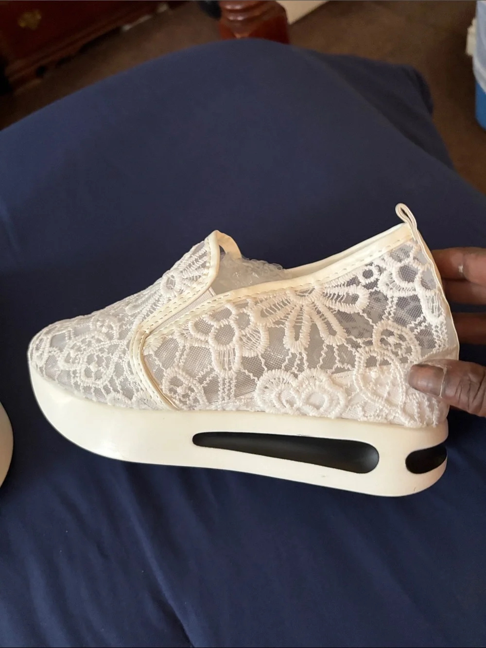 Source Unknown White Lace Wedge Slip-On Shoes